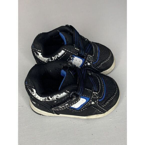 "Circo" SK-8 Baby‎ Infant Shoes Size 4 Skater shoes/sneakers Tennis Shoes Black - Picture 1 of 6